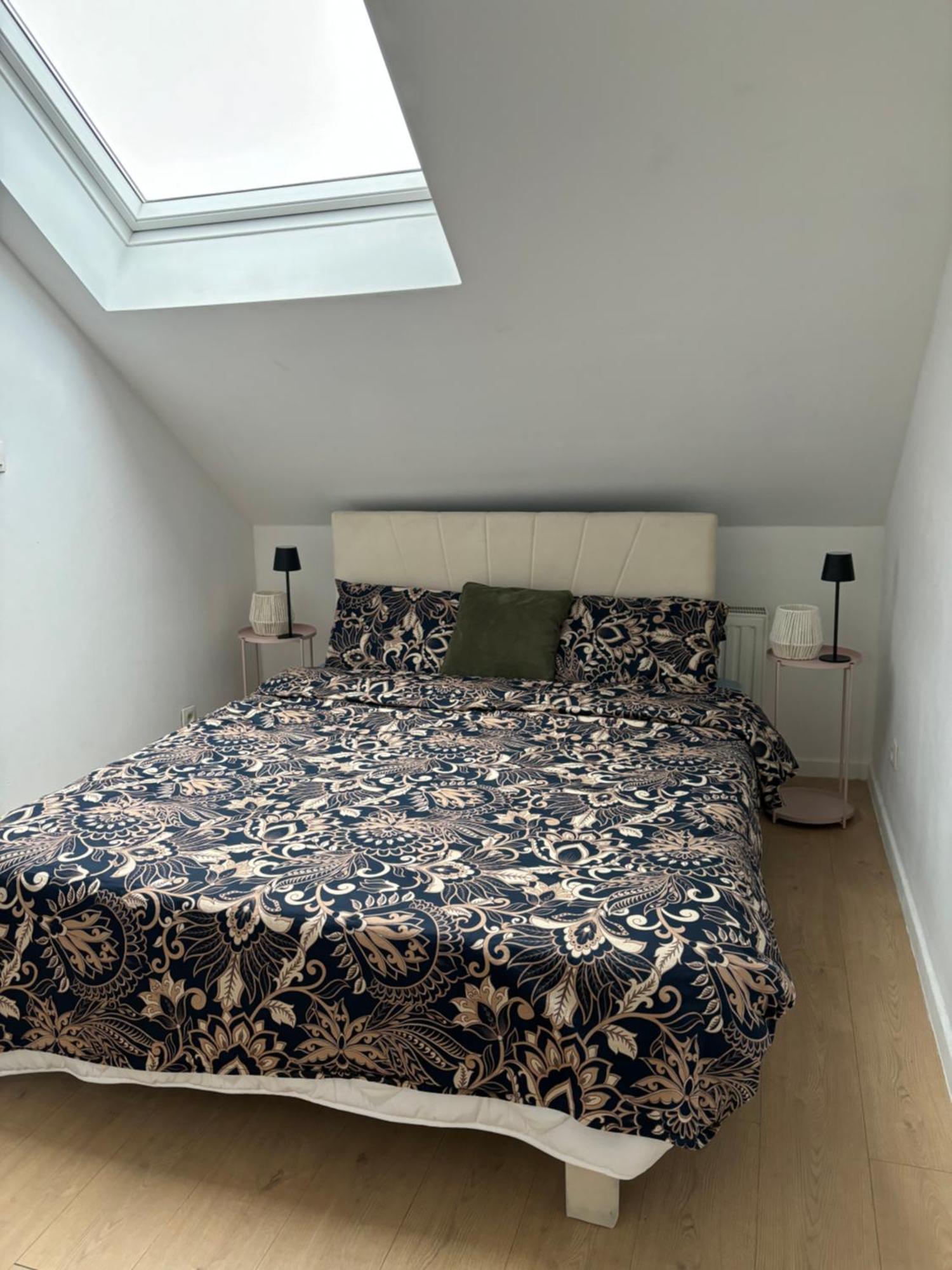 Ubuntu House - Charleroi Apartment ภายนอก รูปภาพ